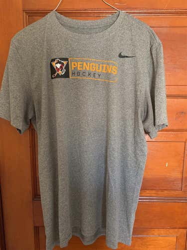 Gray Adult Large Nike Shirt