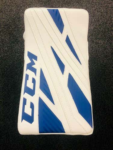CCM Extreme Flex 4 Pro Custom Catch Glove and Blocker Set - Blue *NEW*