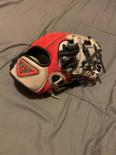 FSOT Louisville Slugger TPX Pro Flare 11 1/4