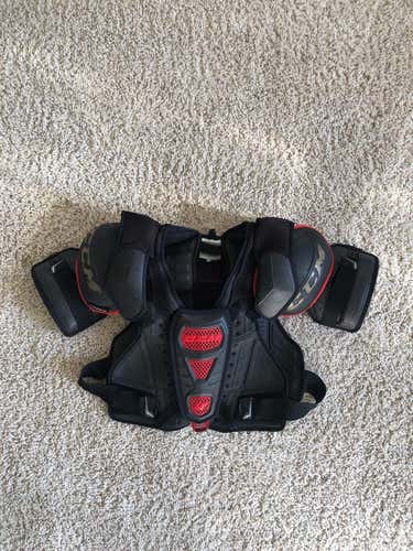 CCM U+ CRAZY LIGHT EXTRA LARGE SHOULDER PADS