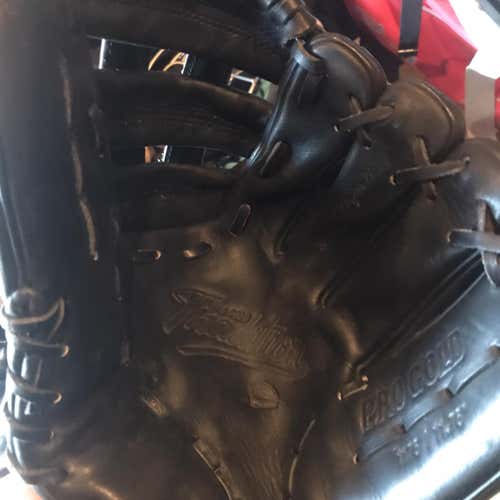 Black Adult Infield Diamond Elite 11.75" Baseball Glove