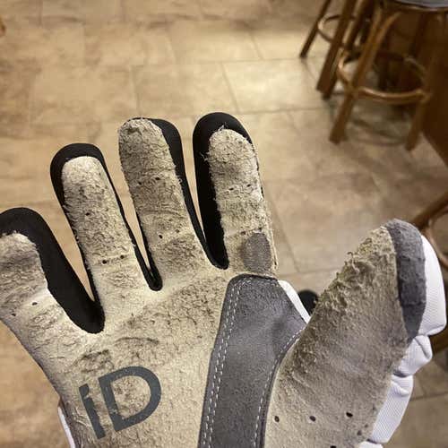 White Used Player's Epoch ID 11" Lacrosse Gloves