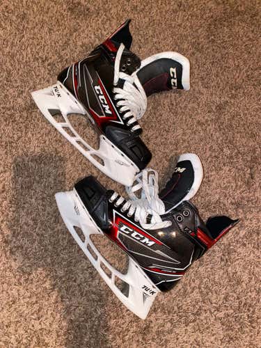 Senior CCM JetSpeed FT2 Regular Width Pro Stock Size 8 Hockey Skates