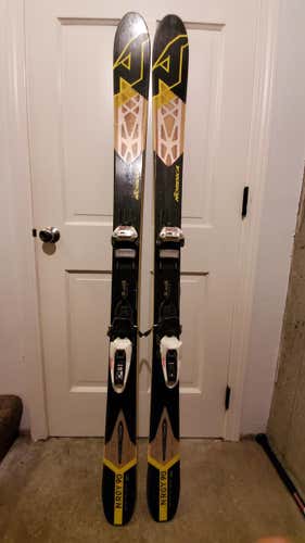 Unisex Used Nordica All Mountain Skis With Bindings Max Din 11