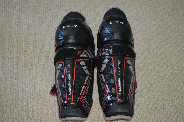 Used Junior CCM JetSpeed FT390 Shin Pads