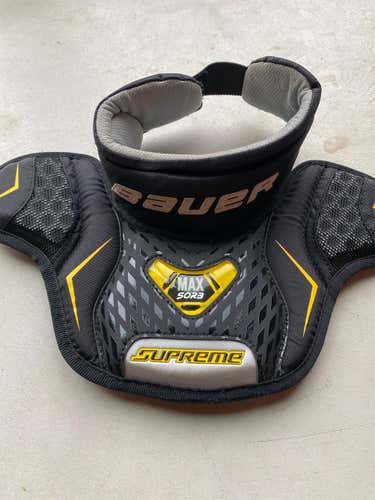 Bauer Junior Neck Guard