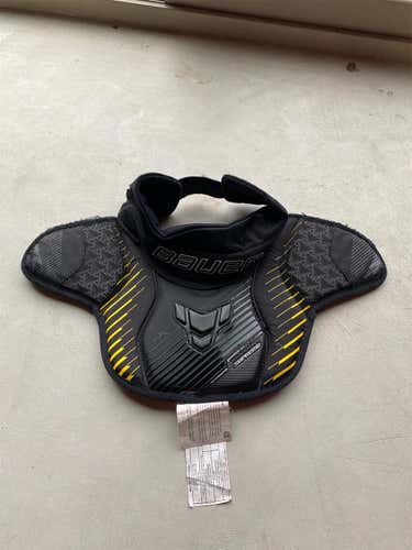 Bauer Senior Large Neck Guard
