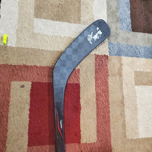 Used Junior Bauer Right Handed Vapor 1X Lite Hockey Stick