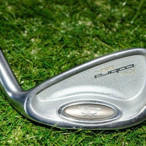 King Cobra Ss-I 	4 Iron 	Right Handed	38.75"	Graphite 	Lite 	New Grip