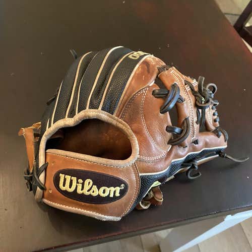 Wilson A2000 11.75 Right Hand Throw