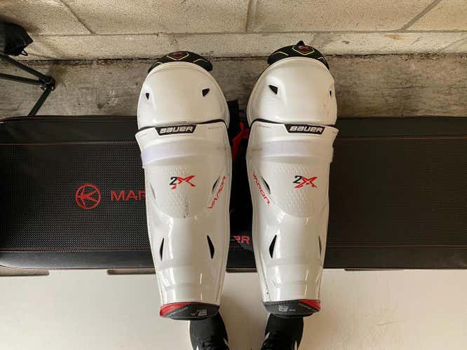 BAUER VAPOR 2X HOCKEY SHIN GUARDS - SENIOR 14 INCH