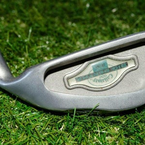 Callaway 	Big Bertha 	4 Iron 	Right Handed 	37.5"	Graphite 	Ladies 	New Grip