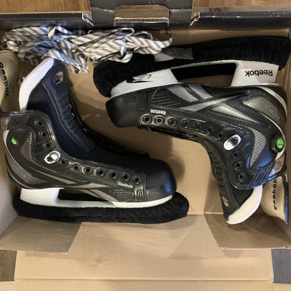 Senior Reebok 20k Extra Wide Width Size 10.5 Hockey Skates