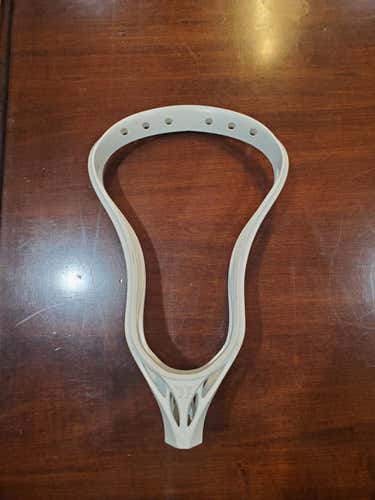 White Used Attack & Midfield Warrior Unstrung Evo 4 Head