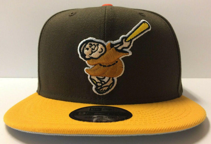 New Era 9Fifty San Diego Padres Classic Trucker Official Team