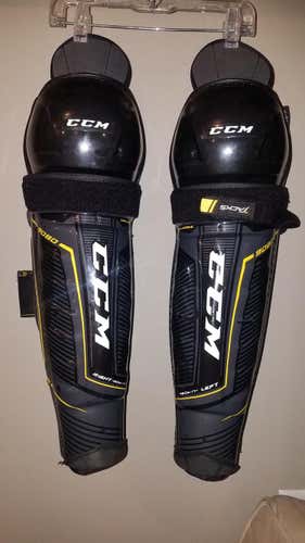LIKE NEW 17" CCM Tacks 9080 Shin Pads