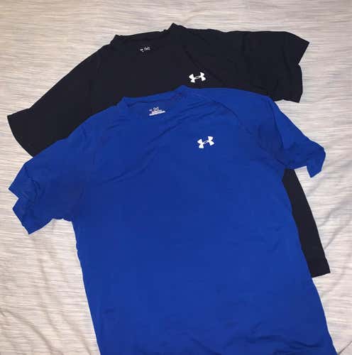 2 Adult Medium Under Armour Shirt
