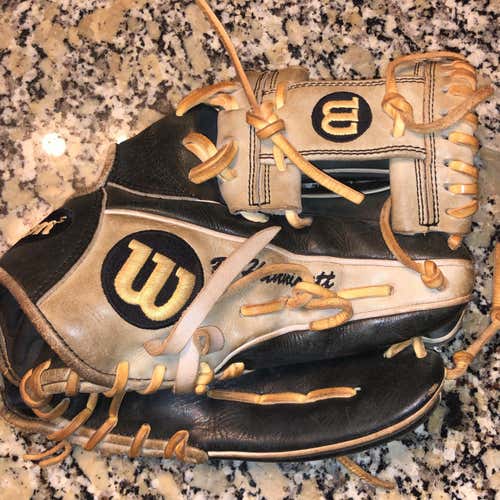 Used Right Hand Throw A2000 11.25" Baseball Glove