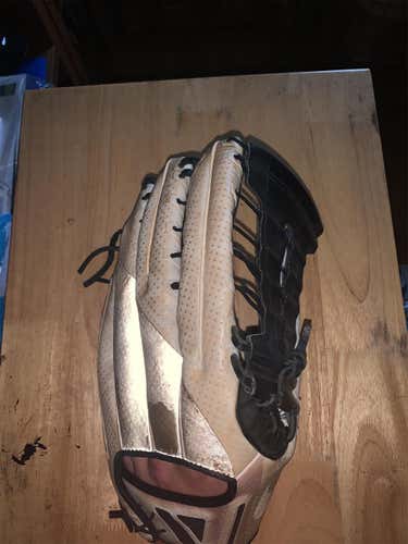 Nike 12.75” Used Outfield Glove