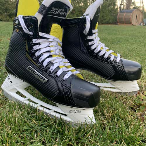 Senior Bauer Supreme S25 Skates- Size 7 Hockey Skates