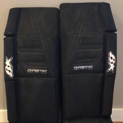 Black Senior 35" Brian's Brians Gnetik Pro II Pro Stock Goalie Leg Pads