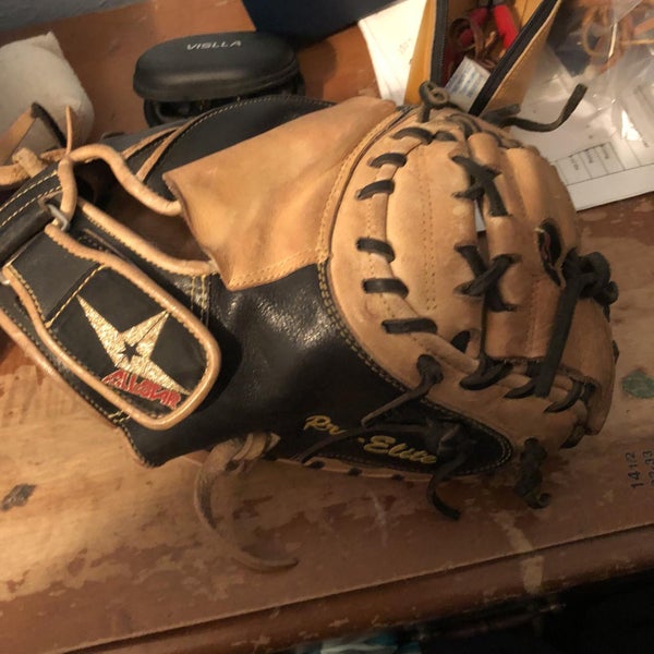 Black High School/College Catcher's CM3000SBT 33.5" Baseball Glove