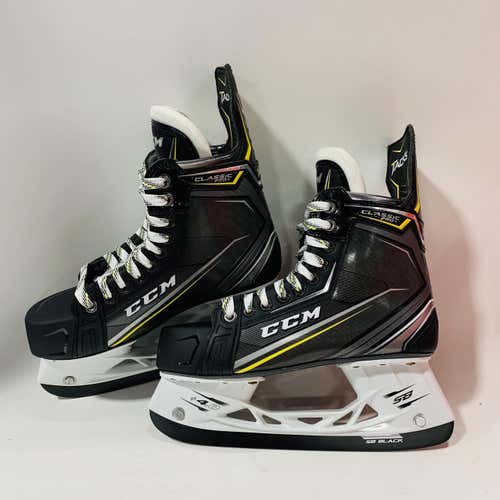 Senior CCM Tacks Classic Pro+ Regular Width Size 6 Hockey Skates