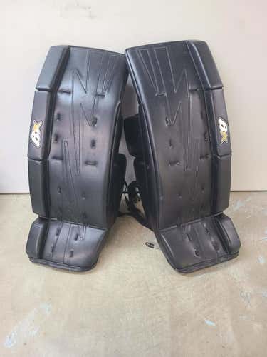 Used 29" +1" Brian's NetZero Junior Goalie Leg Pads