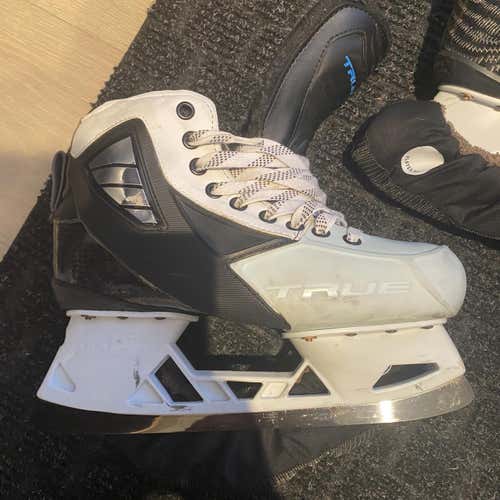 Senior True 2 Piece Regular Width Size 7.5 Hockey Goalie Skates