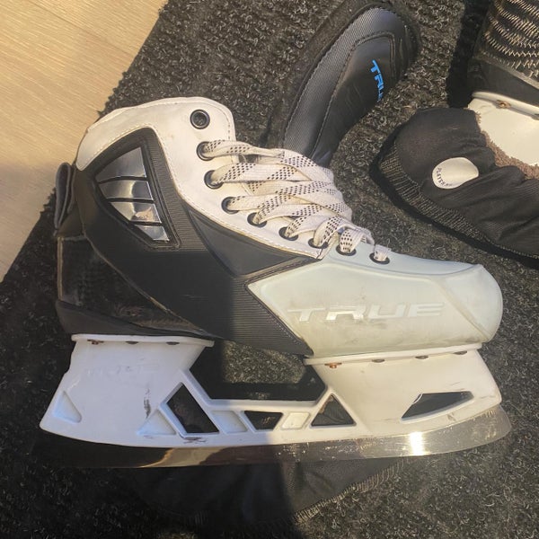 Senior True 2 Piece Regular Width Size 7.5 Hockey Goalie Skates