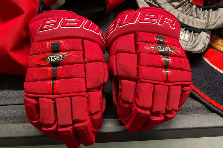 Bauer Nexus 1N Pro 14" Gloves