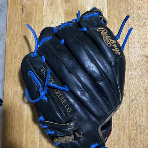 Black High School/College Infield Gold Glove 11.25" Baseball Glove