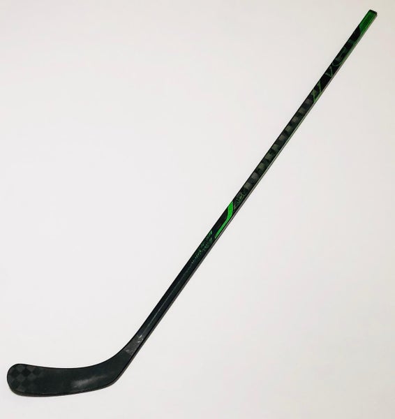 Pro Stock Bauer Supreme ADV Hockey Stick 67 Flex (Senior Shaft)- P92-RH- Full Tactile Grip
