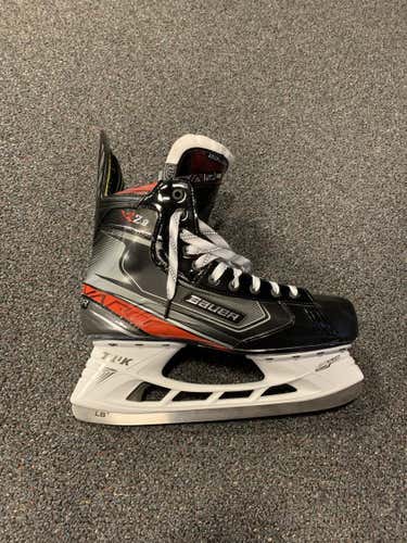 Senior Bauer Vapor X2.9 Extra Wide Width  Size 9 Skates