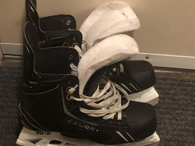 Used Senior Bauer NXG Hockey Skates Regular Width Pro Stock Size 9.75
