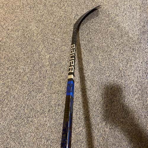 Senior Left Hand Nexus 2N Pro Mid Pattern Pro Stock Hockey Stick