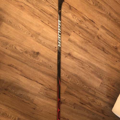 Bauer Vapor FLYLITE Senior Hockey Stick 77 Flex P92M NEW