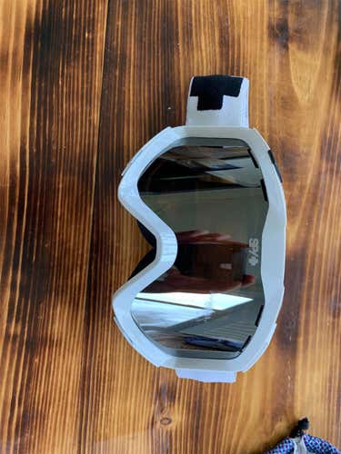 White Men's Spy Medium Snowboard Goggles