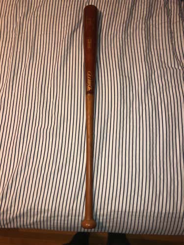 High School/College BBCOR Certified Wood (-3) 30 oz 33" Bat