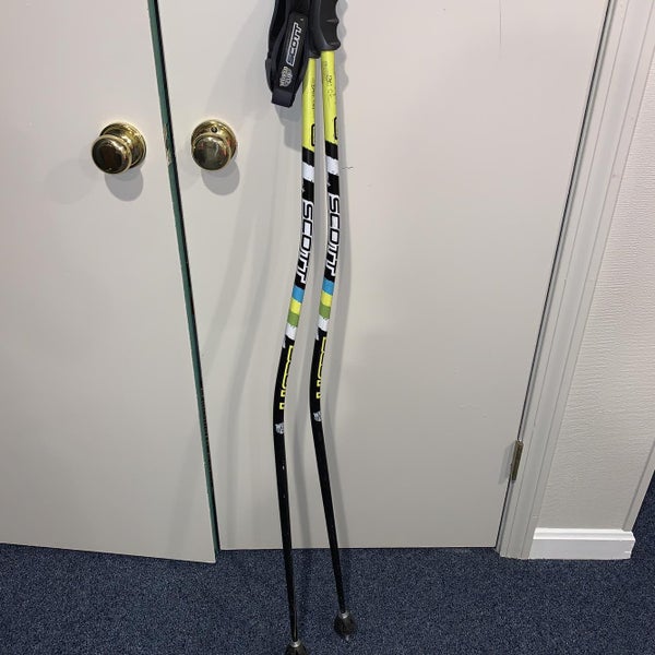 Used 48in (120cm) Racing World Cup GS Ski Poles