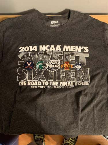 Adult M 2014 NCAA Sweet 16 Shirt