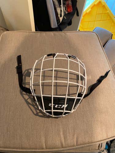 Senior Medium CCM FM580 Full Cage