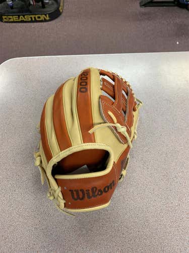 New Wilson A2000 PP05 11.5” April 2020 Glove of the Month