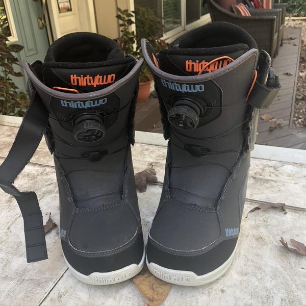 Used Men's Size 8.0 (Women's 9.0) Thirty Two Lashed Double Boa Snowboard Boots