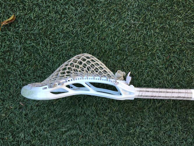 Mark 2F on a ECD Carbon 2.0 (strung ready to play)