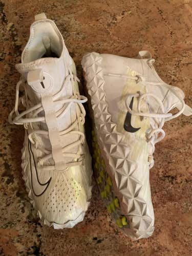 White Men's Turf Cleats Nike
