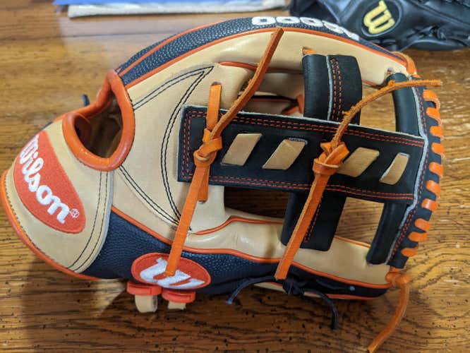 New Wilson JA27 A2000 Baseball Glove 11.75"