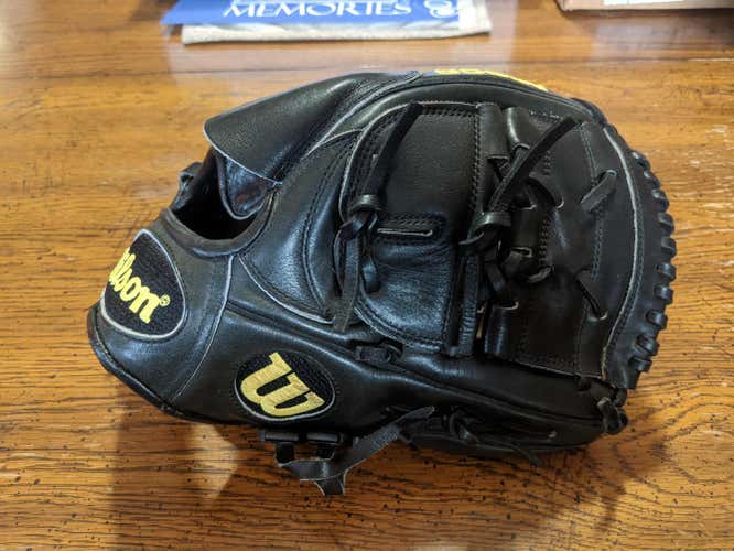 Wilson B2 A2000 Baseball Glove 12" Pro Stock, Japan Made