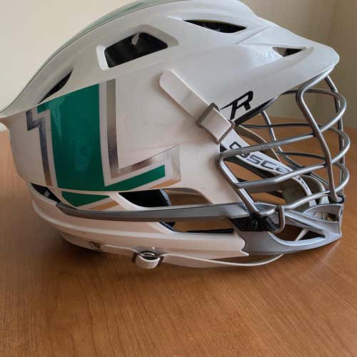 White Adult Cascade R Helmet
