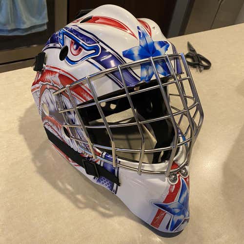 White Senior CCM 1.5 Goalie Mask